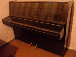 пианино Rosler​ продано